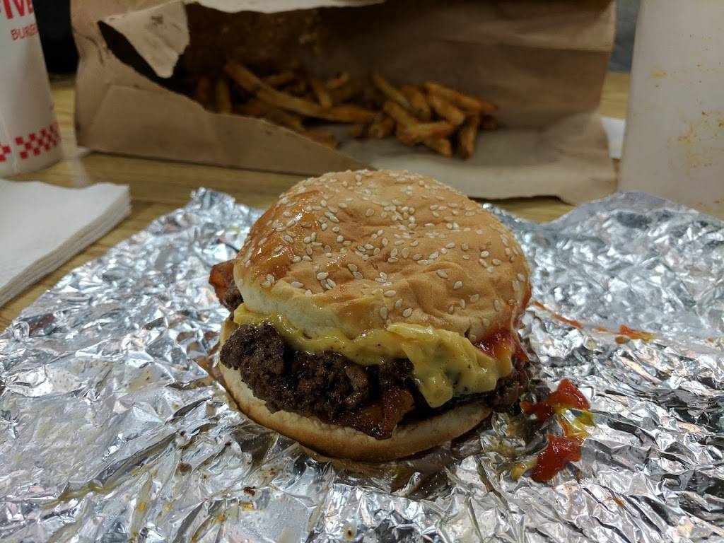 Five Guys | meal takeaway | 10061 San Jose Blvd, Jacksonville, FL 32257, USA | 9044935414 OR +1 904-493-5414