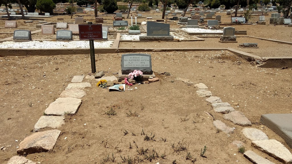 Silver Bowling Center | restaurant | 2020 Memory Ln, Silver City, NM 88061, USA | 5755383612 OR +1 575-538-3612