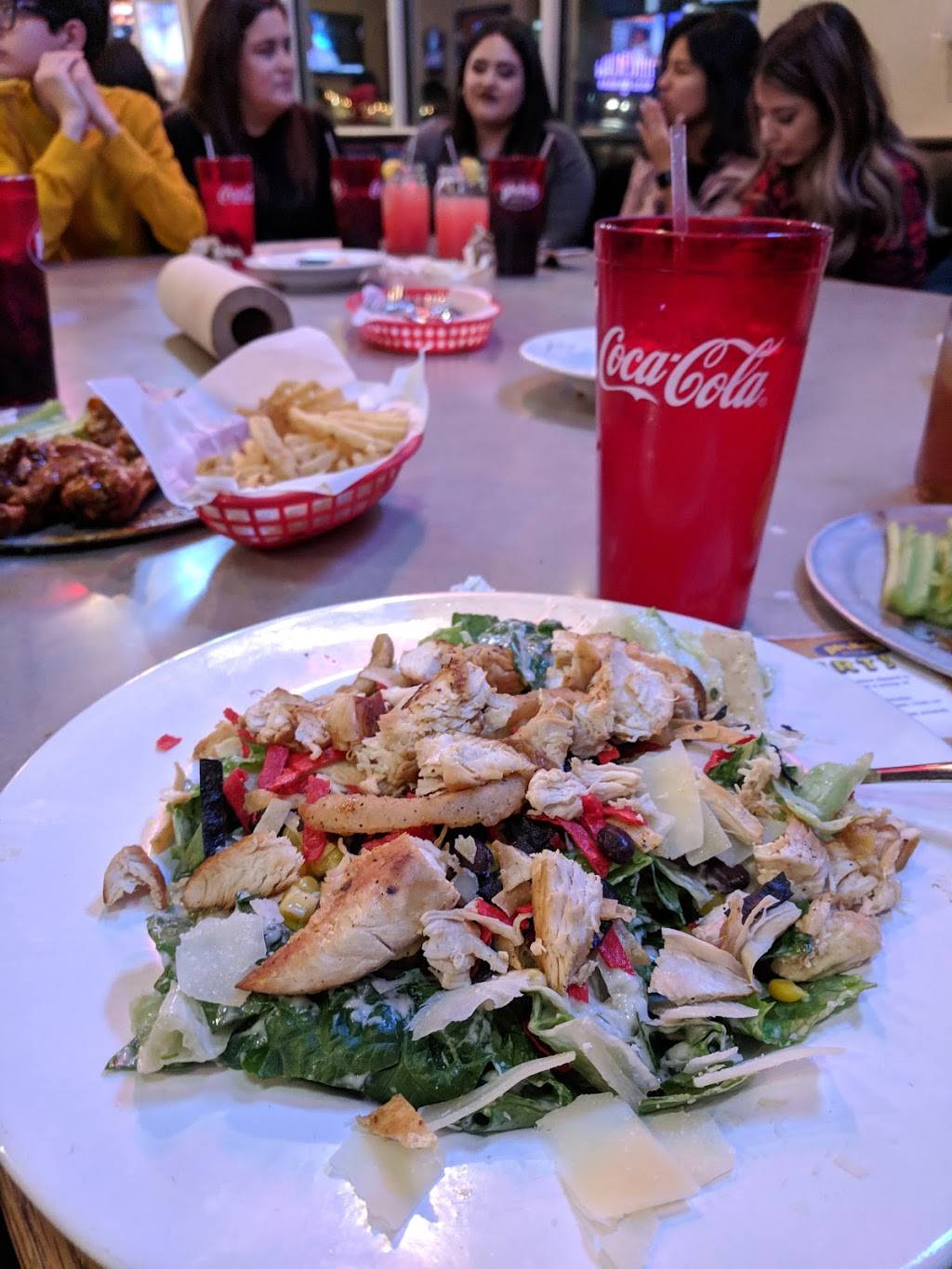 Pluckers Wing Bar | restaurant | 3909-B S Lamar Blvd, Austin, TX 78704, USA | 5124439464 OR +1 512-443-9464