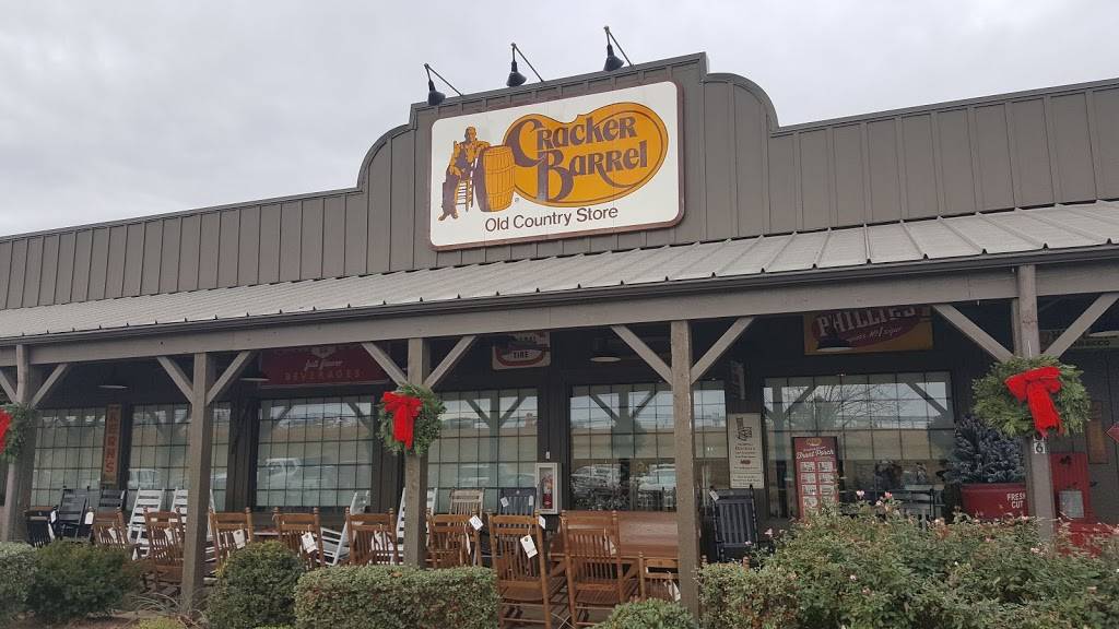 Cracker Barrel Old Country Store | restaurant | 706 Desoto Cove, Horn Lake, MS 38637, USA | 6623494203 OR +1 662-349-4203