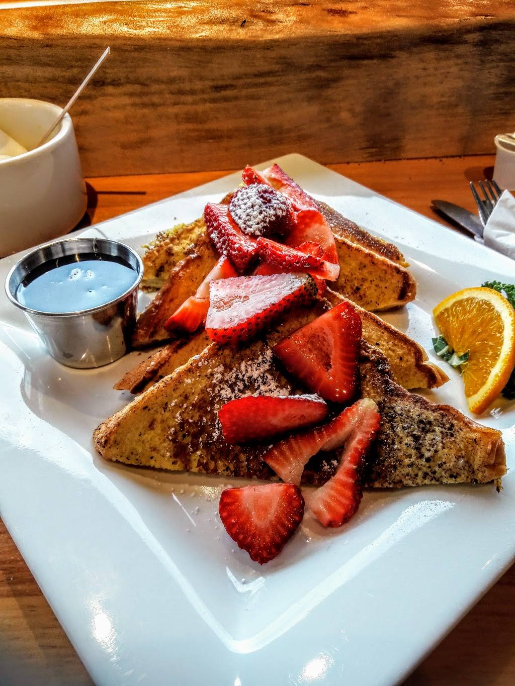 Karma Cafe and Art | restaurant | 72 Church St, Laconia, NH 03246, USA | 6035276000 OR +1 603-527-6000