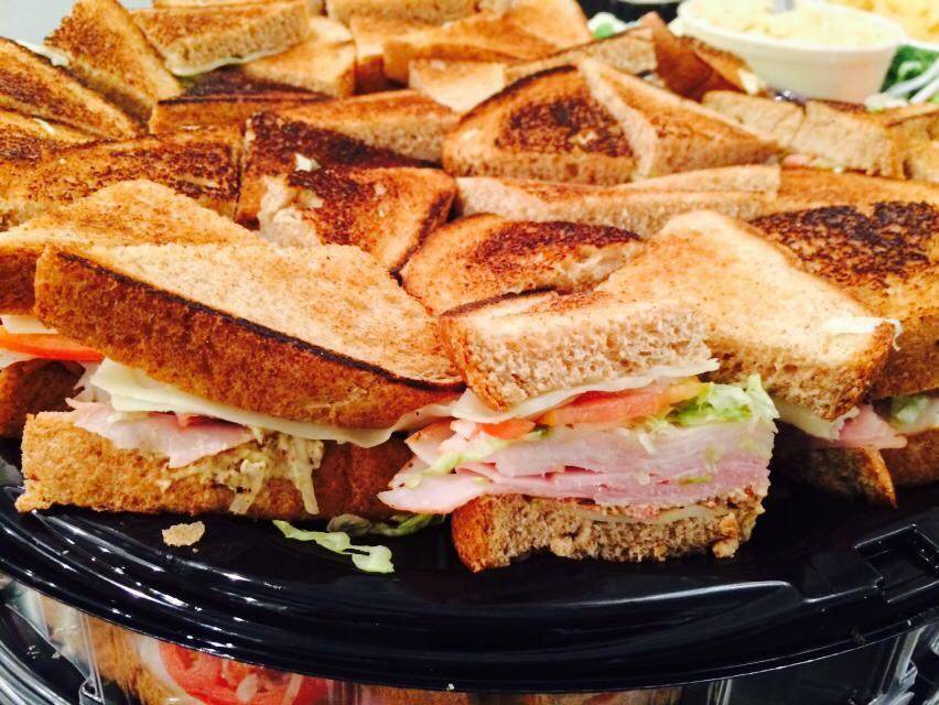 Gourmands | restaurant | 2316 Webberville Rd, Austin, TX 78702, USA | 5126102031 OR +1 512-610-2031