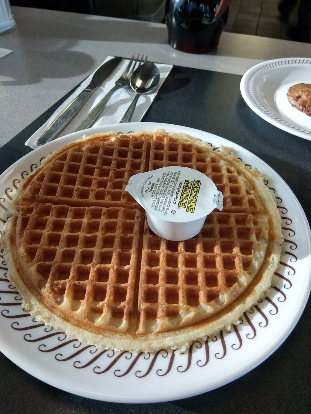 Waffle House | meal takeaway | 2122 Veterans Blvd, Dublin, GA 31021, USA | 4782749397 OR +1 478-274-9397