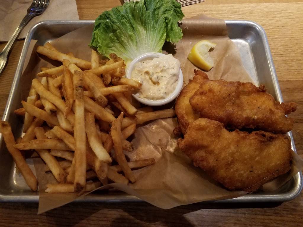 BJs Brewhouse | restaurant | 39 Green Acres Rd S, Valley Stream, NY 11581, USA | 5162568800 OR +1 516-256-8800