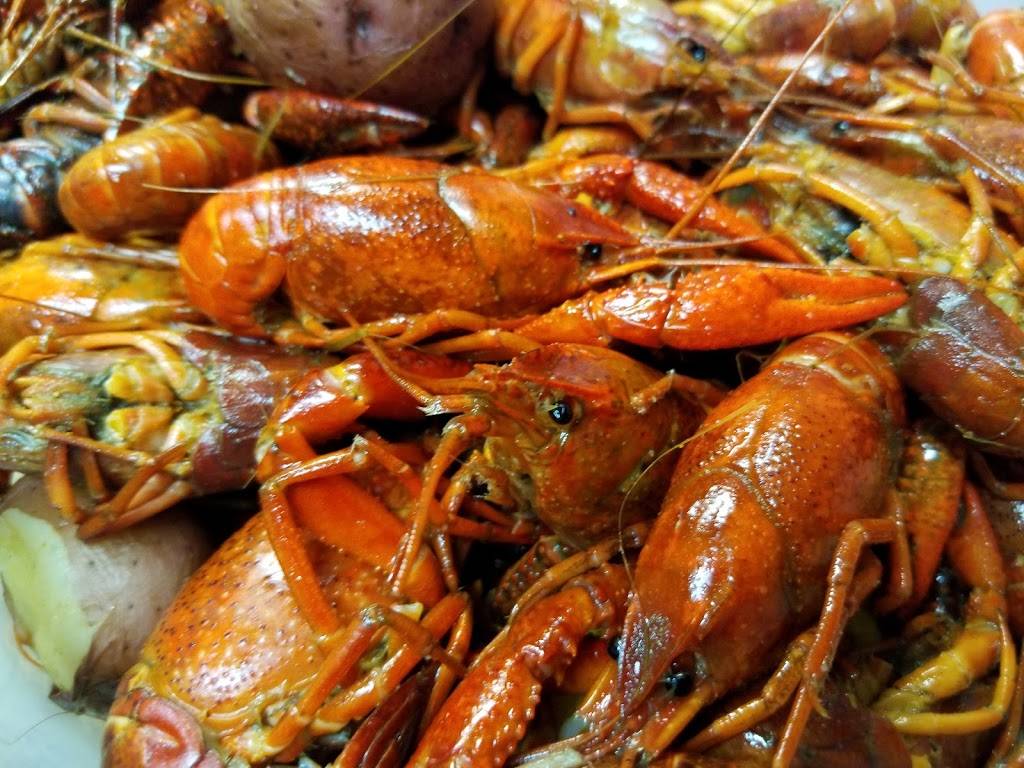 Lil Animals Seafood & More! | restaurant | 7828 Line Ave, Shreveport, LA 71106, USA | 3186708786 OR +1 318-670-8786