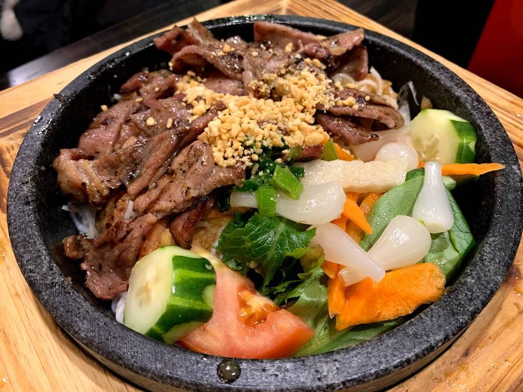 Pho Best III | restaurant | 83-02 Broadway, Queens, NY 11373, USA | 7183968008 OR +1 718-396-8008