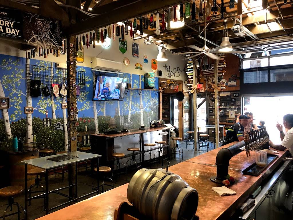 The Running Shop and Hops | restaurant | 17500 Depot St #100, Morgan Hill, CA 95037, USA | 6698883900 OR +1 669-888-3900