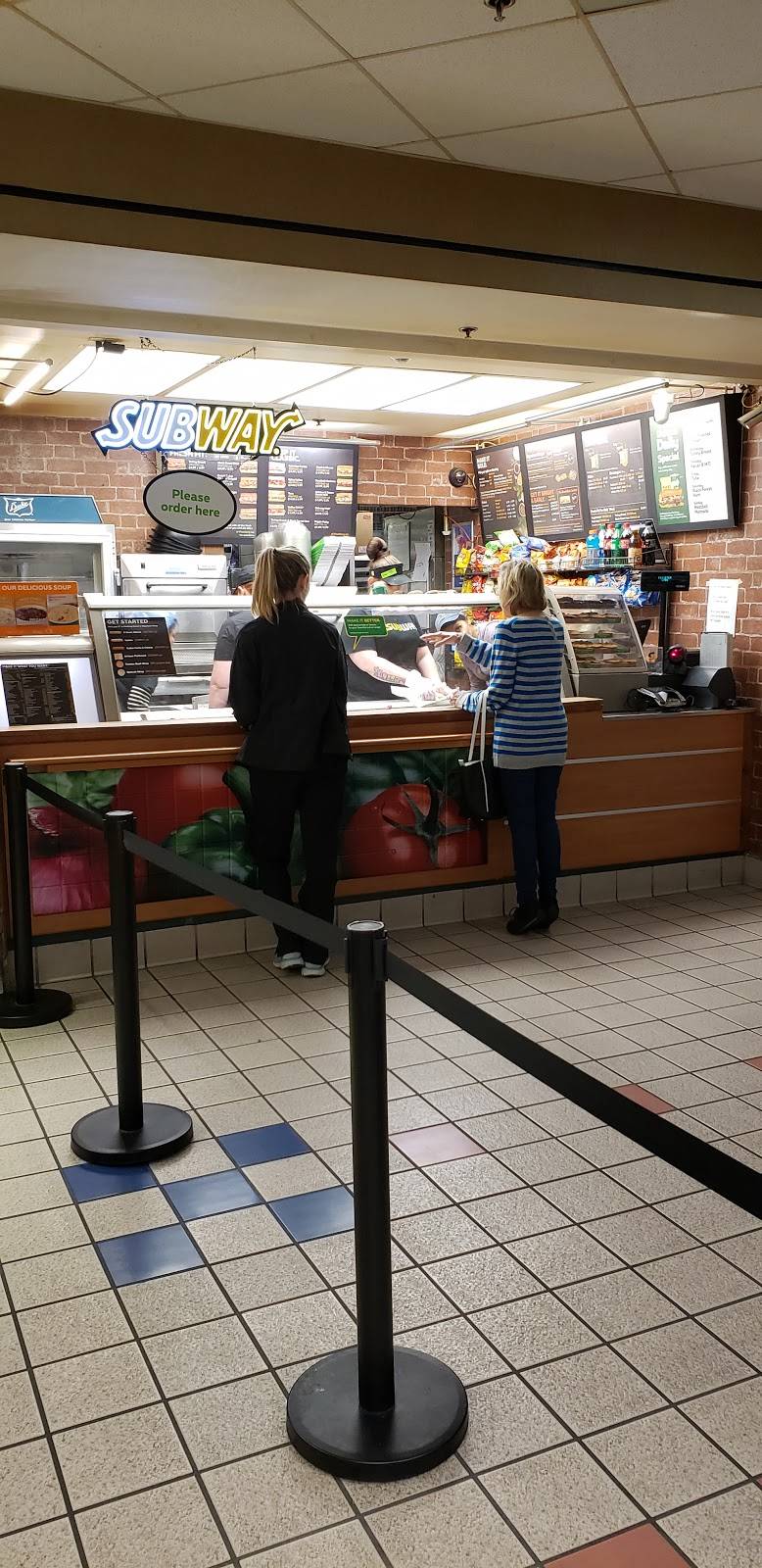 Subway | meal takeaway | 2300 Patterson St, Nashville, TN 37203, USA | 6153424039 OR +1 615-342-4039