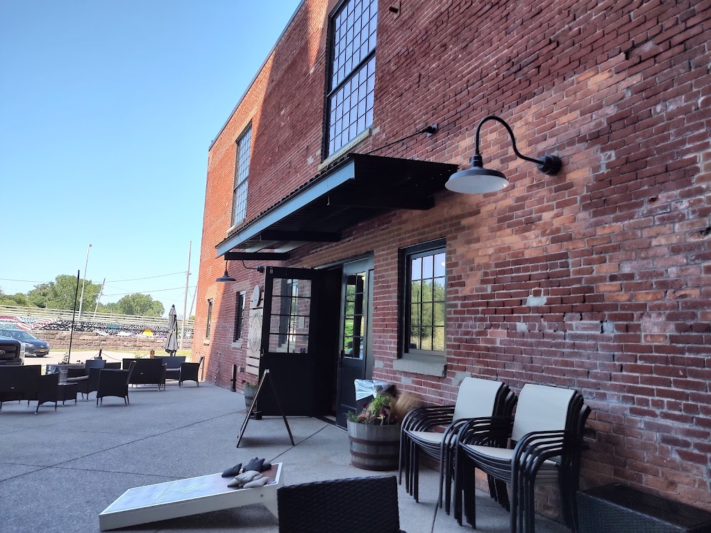 BriarBrothers Brewing Company | restaurant | 50 Elk St, Buffalo, NY 14210, USA | 7162170585 OR +1 716-217-0585