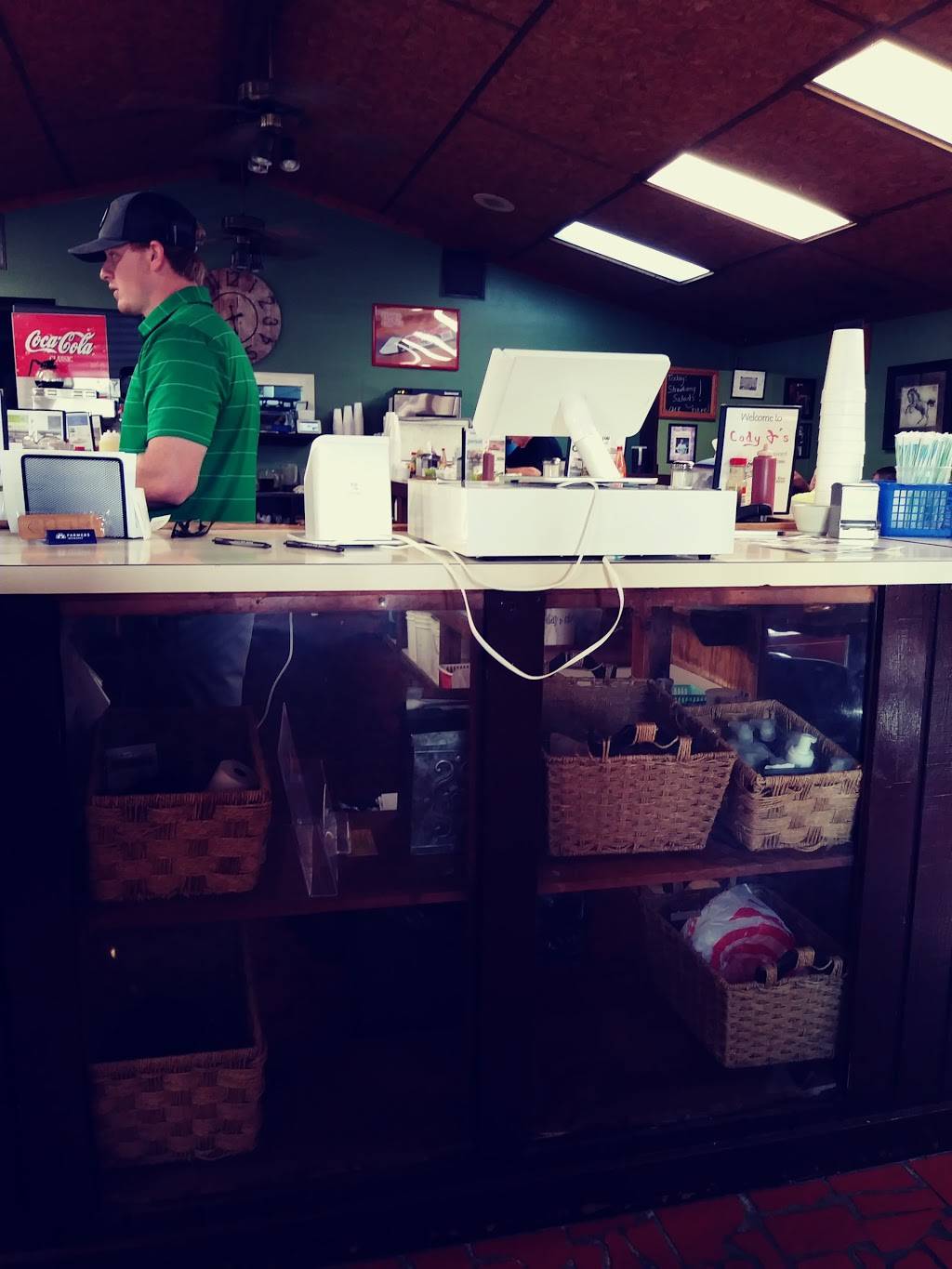 Cody Js | restaurant | 675 S Erwin St, Cartersville, GA 30120, USA | 7703870208 OR +1 770-387-0208