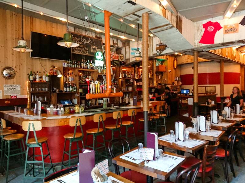 Red Hook Lobster Pound | restaurant | 284 Van Brunt St, Brooklyn, NY 11231, USA | 71885876504 OR +1 718-858-7650 ext. 4