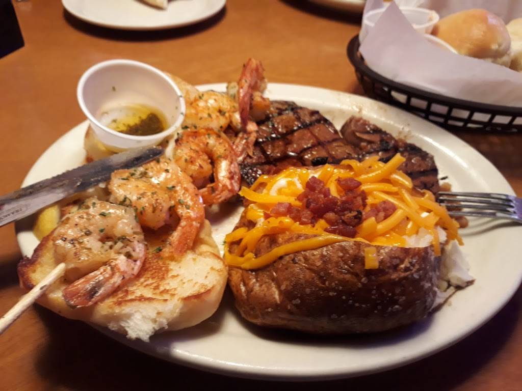 Texas Roadhouse | restaurant | 2893 Cinema Ridge, San Antonio, TX 78238, USA | 2105212988 OR +1 210-521-2988