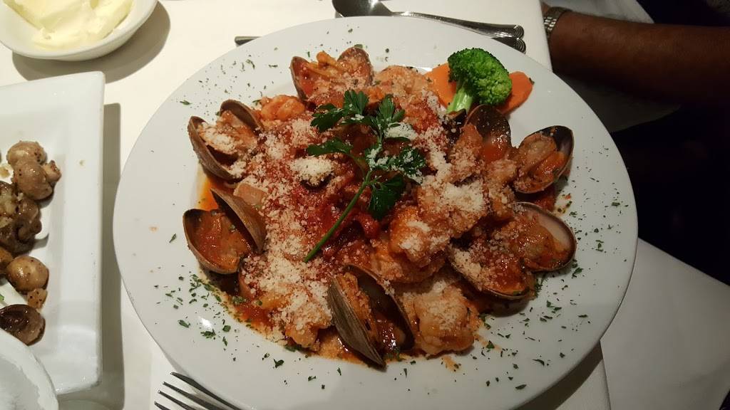 Paesano Ristorante Italiano | restaurant | 2752 Woodlawn Dr #5, Honolulu, HI 96822, USA | 8089885923 OR +1 808-988-5923