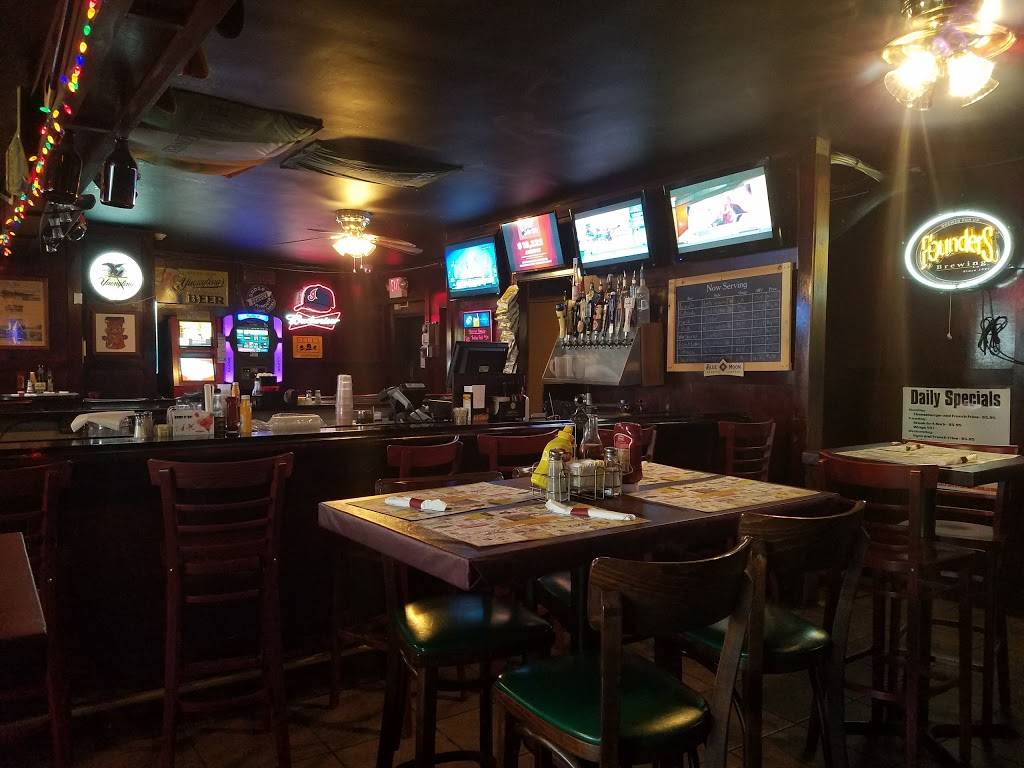 Firehouse Grill | restaurant | 122 N Reed Ave, Malvern, OH 44644, USA | 3308631939 OR +1 330-863-1939