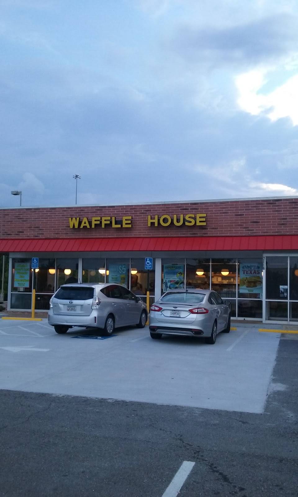 Waffle House | meal takeaway | 3006 Northside Pkwy, Canton, GA 30114, USA | 7707204987 OR +1 770-720-4987