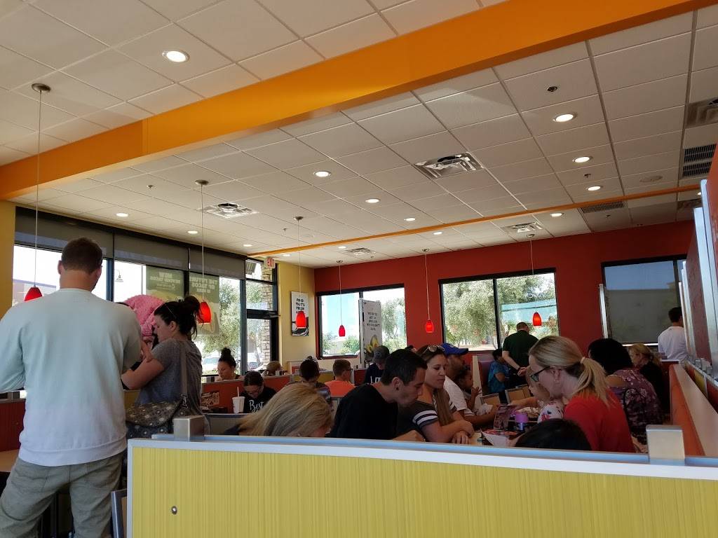 Del Taco | restaurant | 20485 E Rittenhouse Rd, Queen Creek, AZ 85142, USA | 4805344240 OR +1 480-534-4240