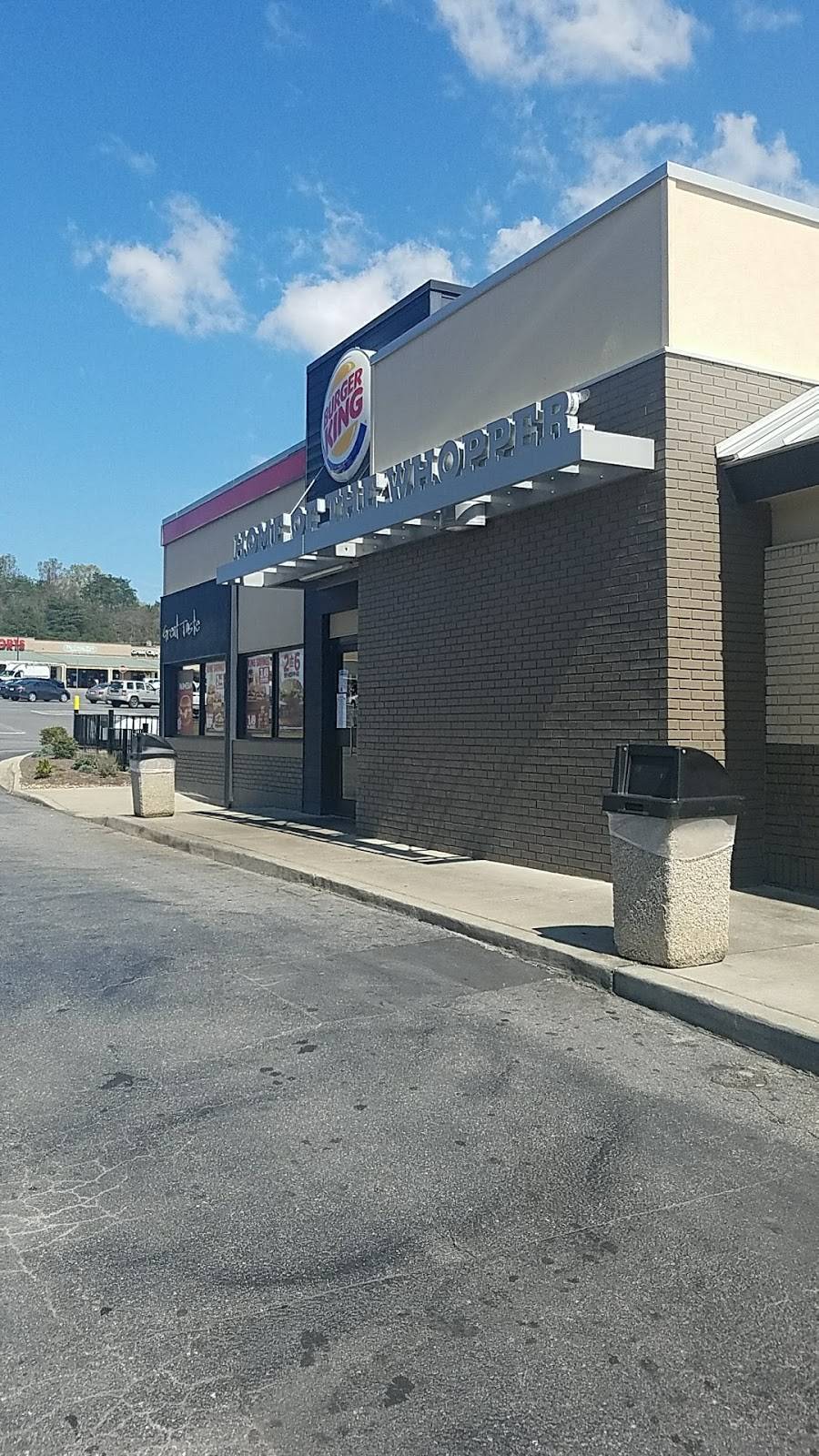 Burger King | restaurant | 167 Weaver Blvd, Weaverville, NC 28787, USA | 8286457147 OR +1 828-645-7147