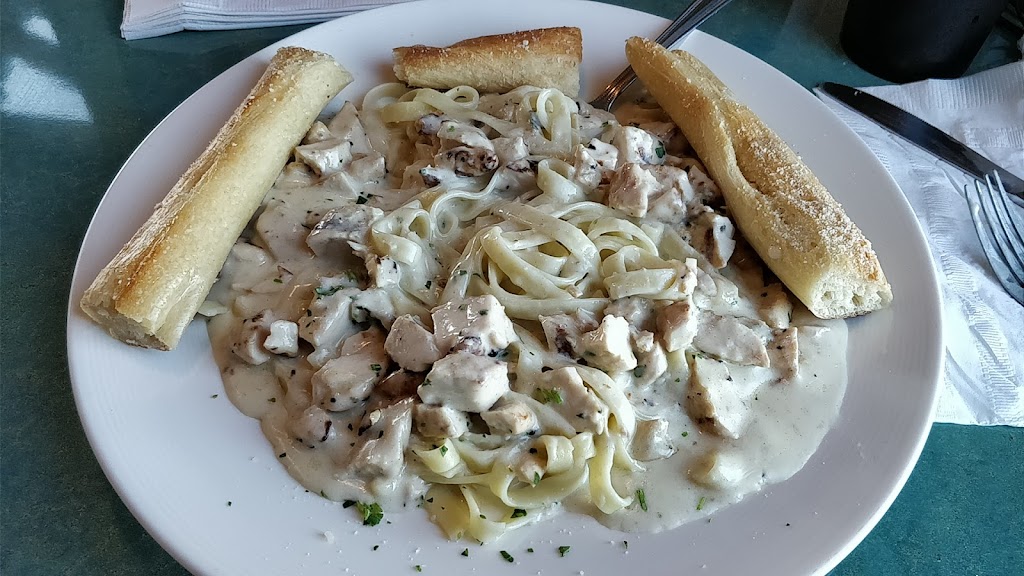 Italianos Serious Pies & Pasta Restaurant | restaurant | 4850 Paradise Way, West Richland, WA 99353, USA | 5099671500 OR +1 509-967-1500