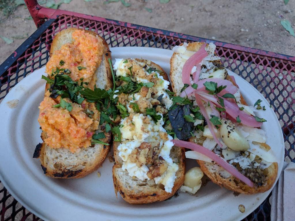 Patrizis | restaurant | 2307 Manor Rd, Austin, TX 78722, USA | 5125224834 OR +1 512-522-4834