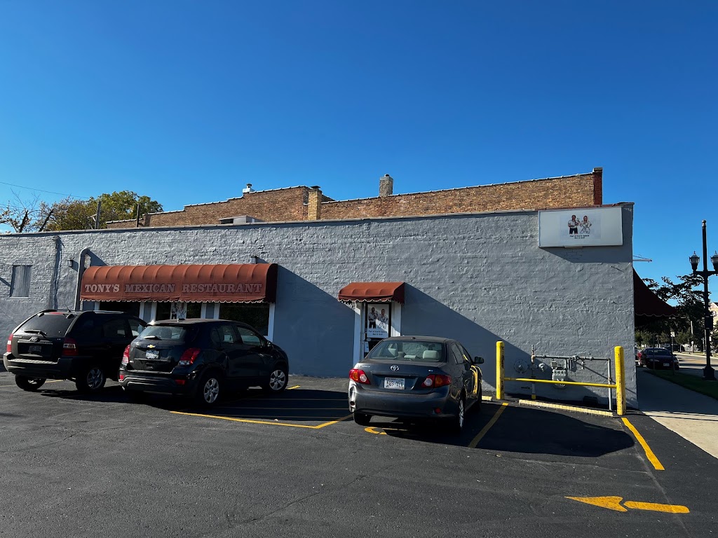 Pair of Aces Sports Bar and Grill | restaurant | 1743 State St, Racine, WI 53404, USA | 2627703995 OR +1 262-770-3995