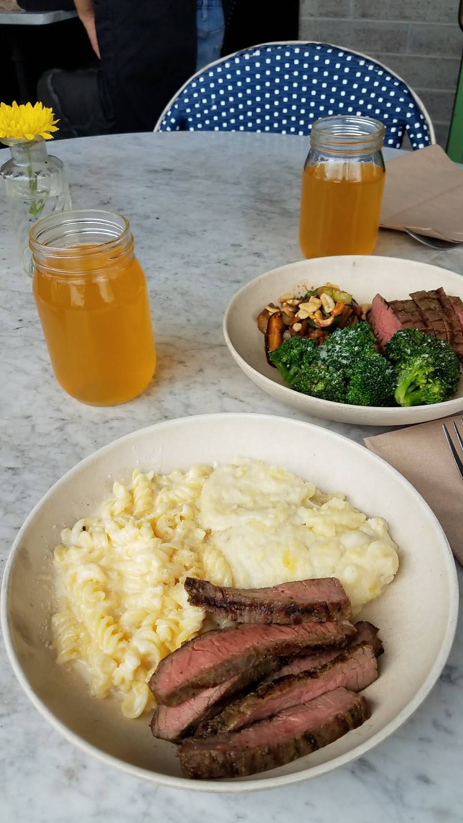 Flower Child | restaurant | 10460 N 90th St, Scottsdale, AZ 85258, USA | 4802404400 OR +1 480-240-4400