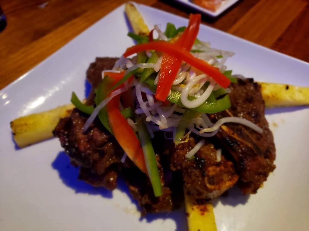 Xanh | restaurant | 110 Castro St, Mountain View, CA 94041, USA | 6509641888 OR +1 650-964-1888