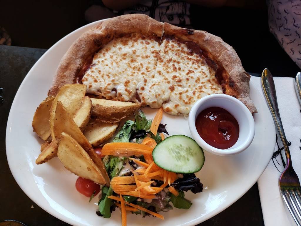 Resto-Bar Le Commandant | restaurant | 1688 Route de lAéroport, Québec, QC G2G 0K1, Canada | 4182042145 OR +1 418-204-2145