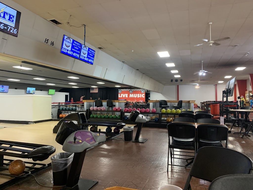 Pohlman Lanes & Family Entertainment Complex | restaurant | 954 Pyramid Hill Blvd, Hamilton, OH 45013, USA | 5137957694 OR +1 513-795-7694