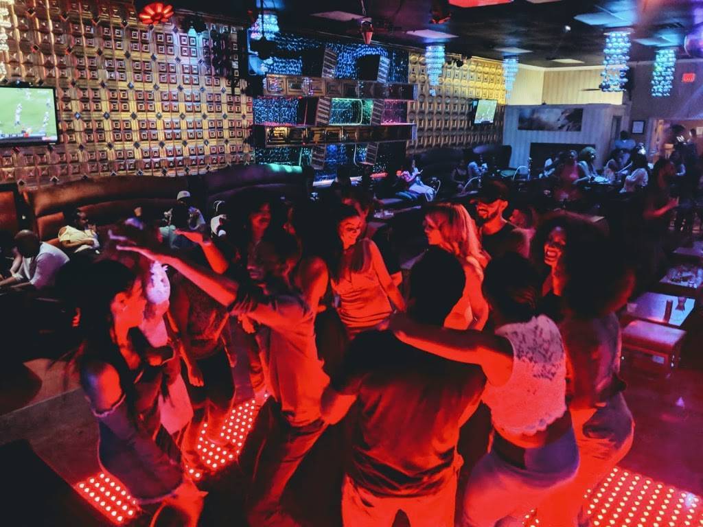 Hashtag Restaurant & Lounge | night club | 654 S Pickett St, Alexandria, VA 22304, USA | 5719705360 OR +1 571-970-5360