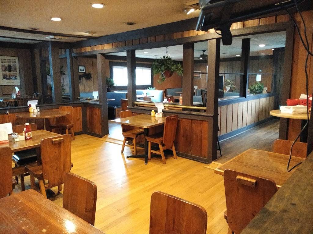 Whiskey River BBQ | restaurant | 7690 9502, IN-144, Martinsville, IN 46151, USA | 3174221601 OR +1 317-422-1601