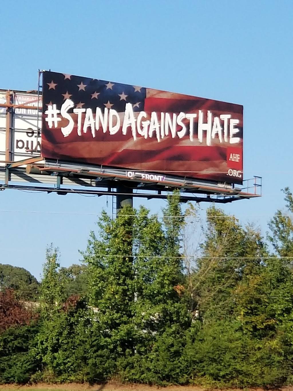 Wide World of Wings | restaurant | 2899 Evans Mill Rd, Lithonia, GA 30038, USA | 7704840500 OR +1 770-484-0500