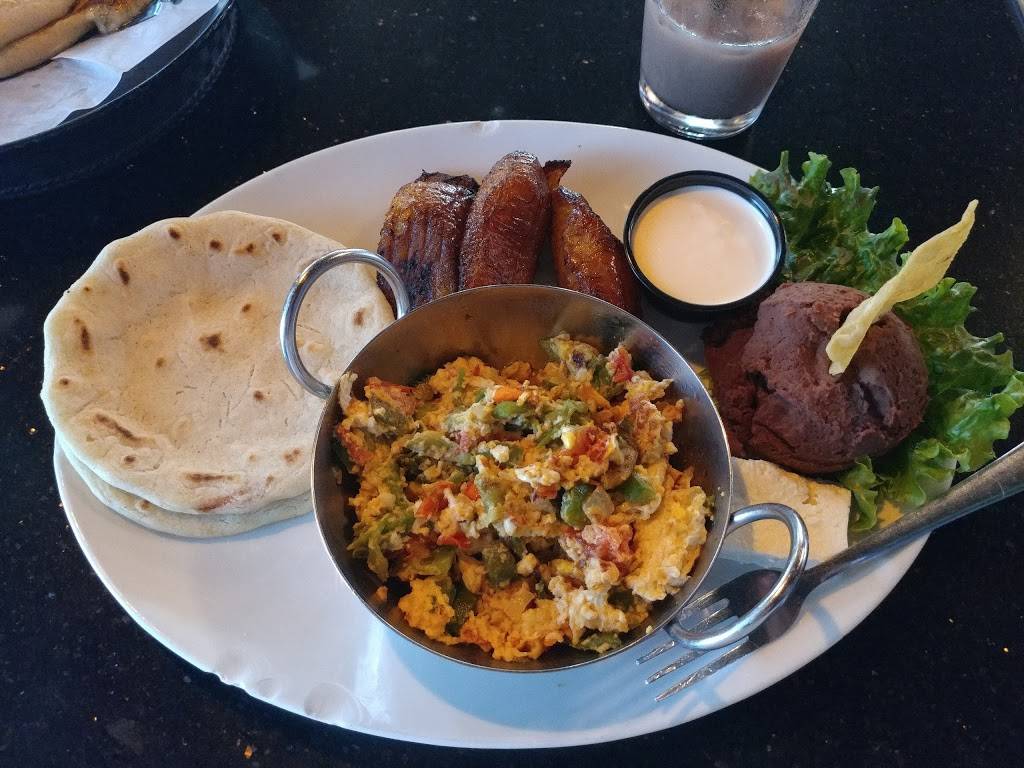 Los Pipiles Restaurant | restaurant | 12033 Veterans Memorial Dr #103, Houston, TX 77067, USA | 2815832720 OR +1 281-583-2720