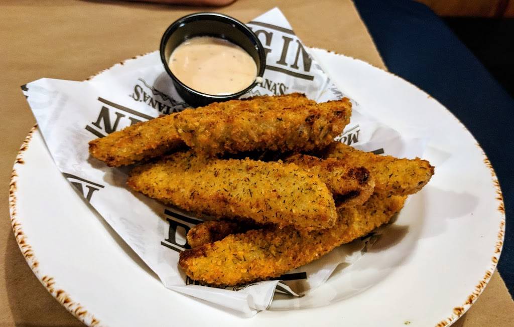 Montanas | restaurant | 1007 The Queensway, Etobicoke, ON M8Z 6C7, Canada | 4166461852 OR +1 416-646-1852