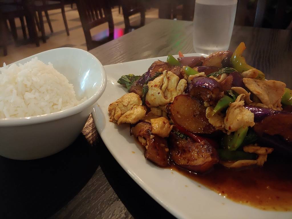 Panwa Thai | restaurant | 812 12th Ave, Seattle, WA 98122, USA | 2063255828 OR +1 206-325-5828