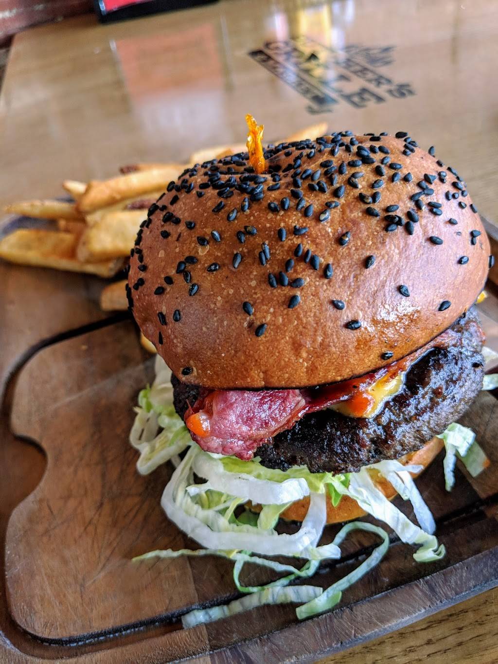 The Butchers Grille & Market | restaurant | 22713 Michigan Ave, Dearborn, MI 48124, USA | 3134360055 OR +1 313-436-0055