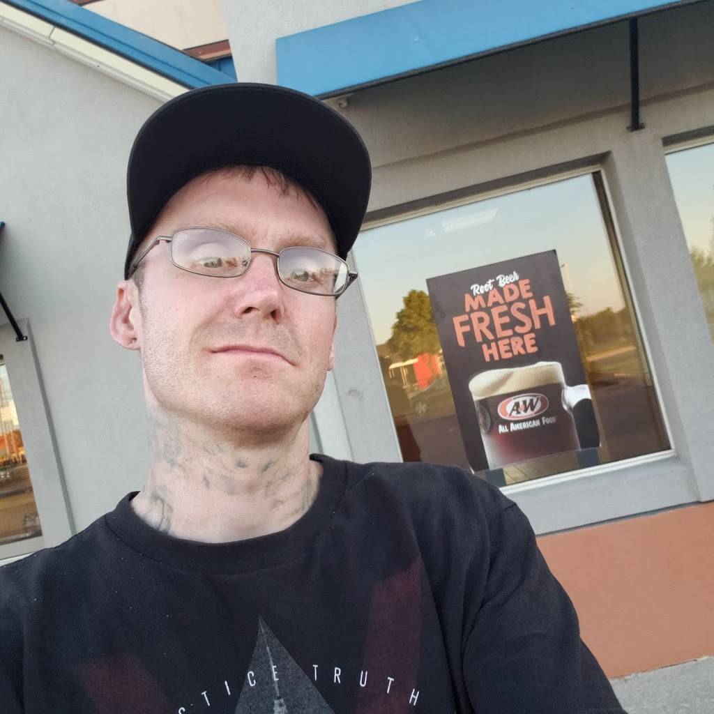 A&W All-American Food | restaurant | 1560 Marion-Mt Gilead Rd, Marion, OH 43302, USA | 7403892503 OR +1 740-389-2503