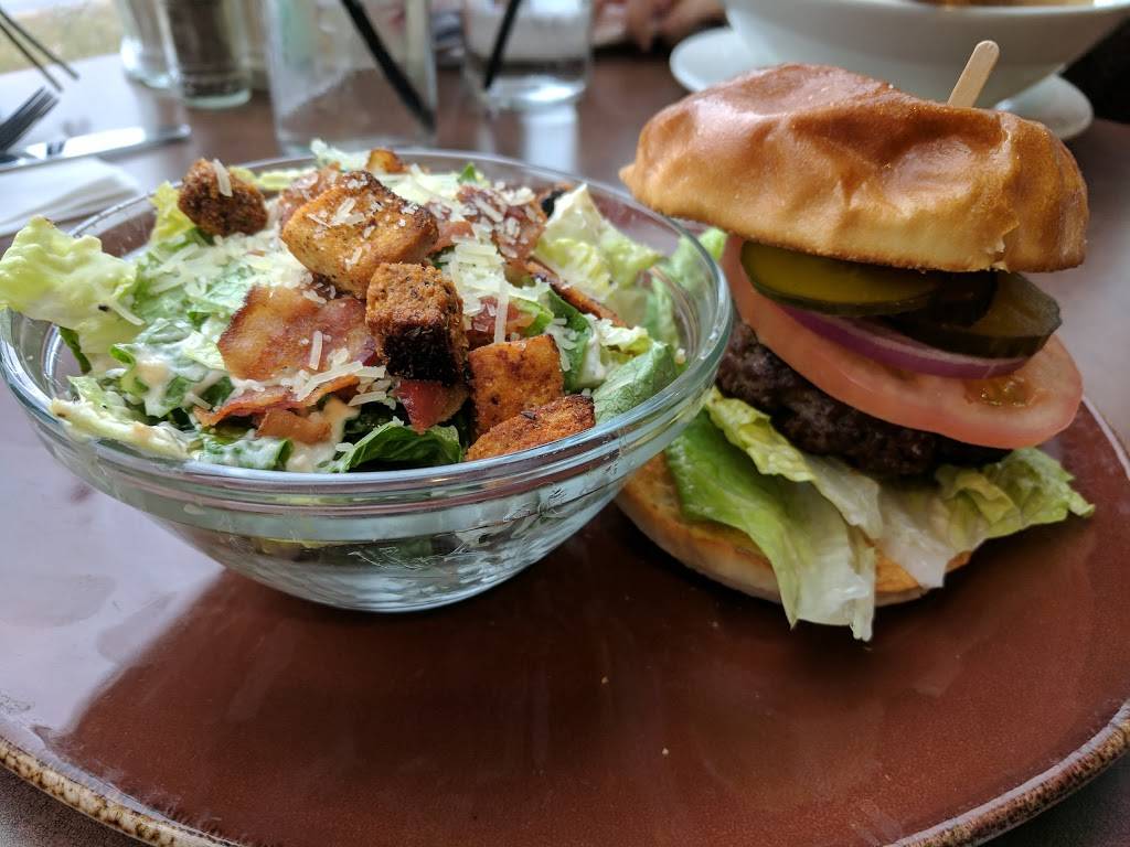 JCs Grillhouse | restaurant | 1500 Matheson Blvd, Mississauga, ON L4W 3Z4, Canada | 9052322200 OR +1 905-232-2200