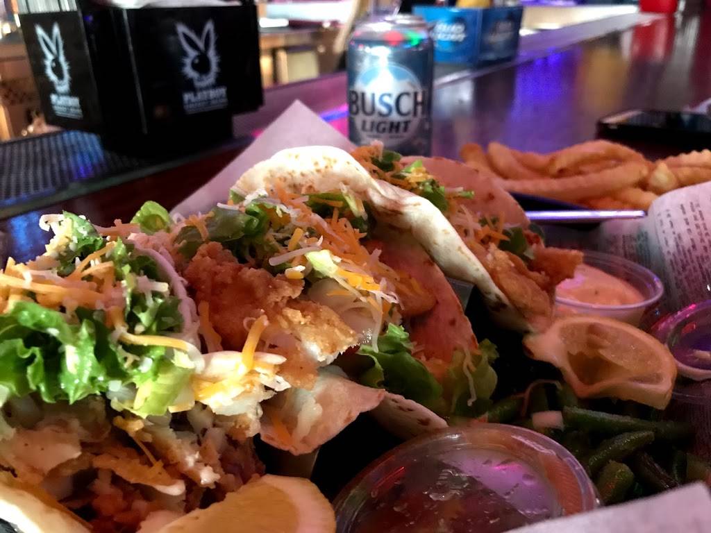 Gippers | night club | 8455 E Pine Bluff Rd, Coal City, IL 60416, USA | 8159428135 OR +1 815-942-8135