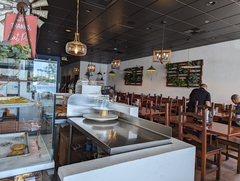 Amarith Farmhouse - Restaurant & Pie Shoppe | restaurant | 18279 Brookhurst St #6, Fountain Valley, CA 92708, USA | 7149629881 OR +1 714-962-9881