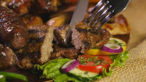 Balkanika Restaurant | restaurant | 1414 E Oakton St, Des Plaines, IL 60018, USA | 2245678267 OR +1 224-567-8267