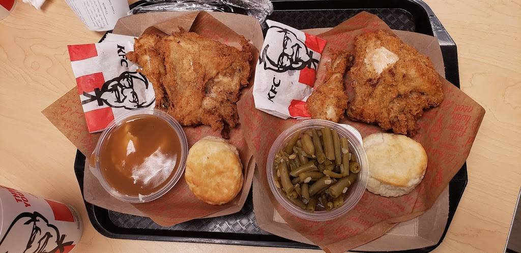 KFC | restaurant | 3185 S John Young Pkwy, Kissimmee, FL 34746, USA | 4078708870 OR +1 407-870-8870