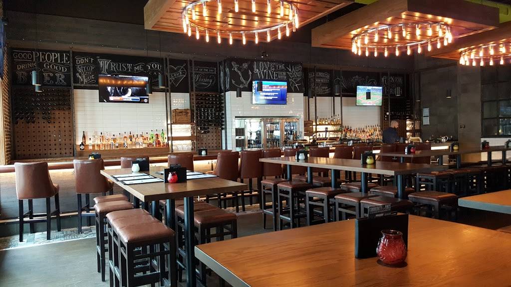 State & Main Kitchen & Bar | restaurant | 589 Fairway Rd S, Kitchener, ON N2C 1X4, Canada | 5199546200 OR +1 519-954-6200