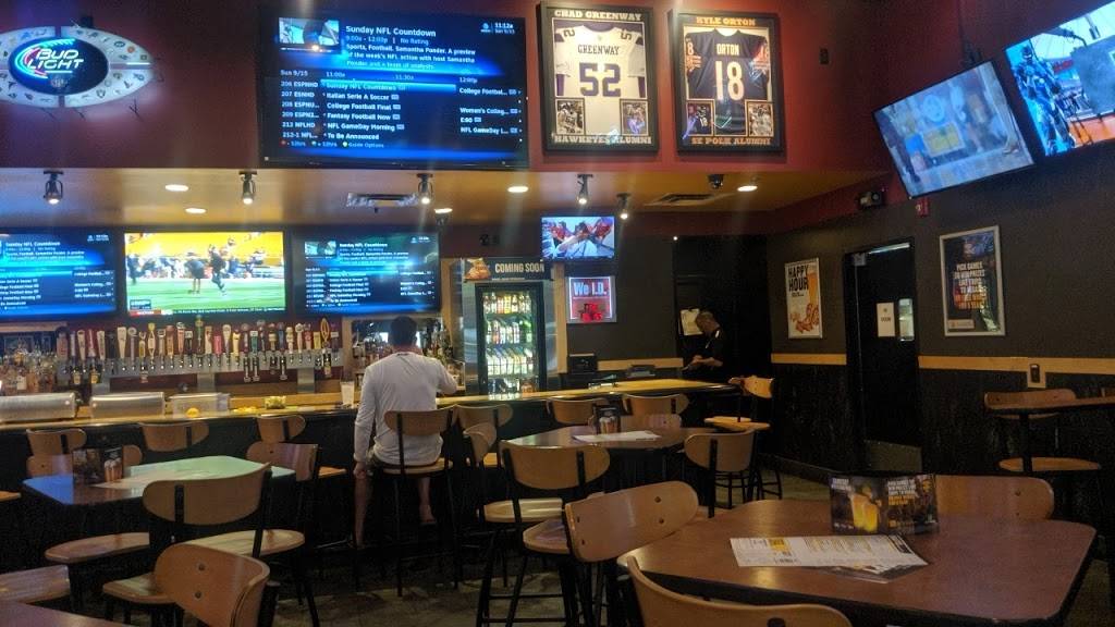 Buffalo Wild Wings | meal takeaway | 3311 SE 14th St, Des Moines, IA 50320, USA | 5152881306 OR +1 515-288-1306