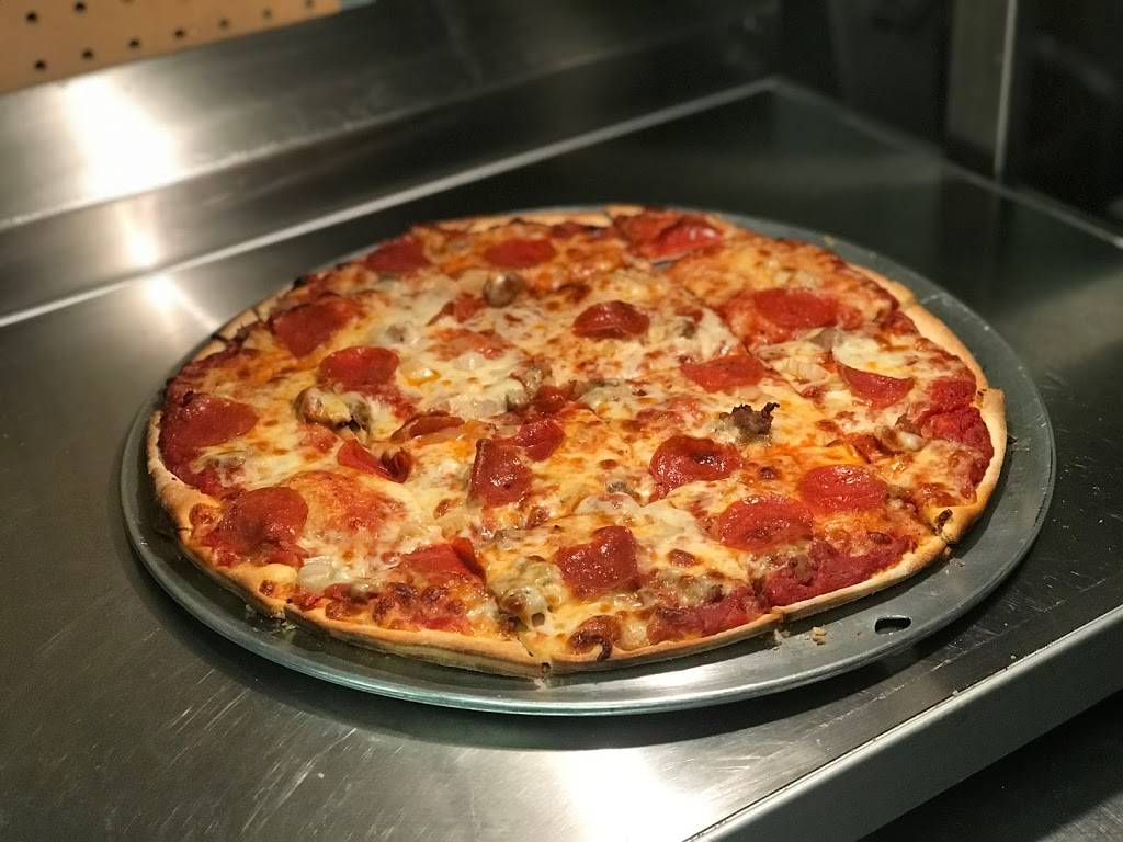 Snack Shack | restaurant | 100 W Kenney St, Divernon, IL 62530, USA | 2179600072 OR +1 217-960-0072