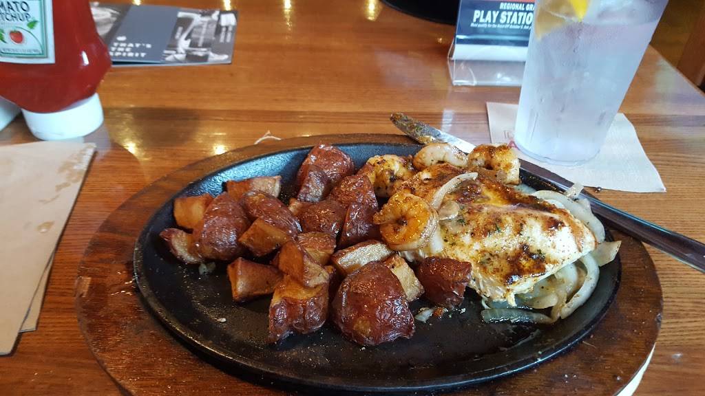 Applebees Grill + Bar | restaurant | 1665 Sunset Dr, Grenada, MS 38901, USA | 6622266222 OR +1 662-226-6222