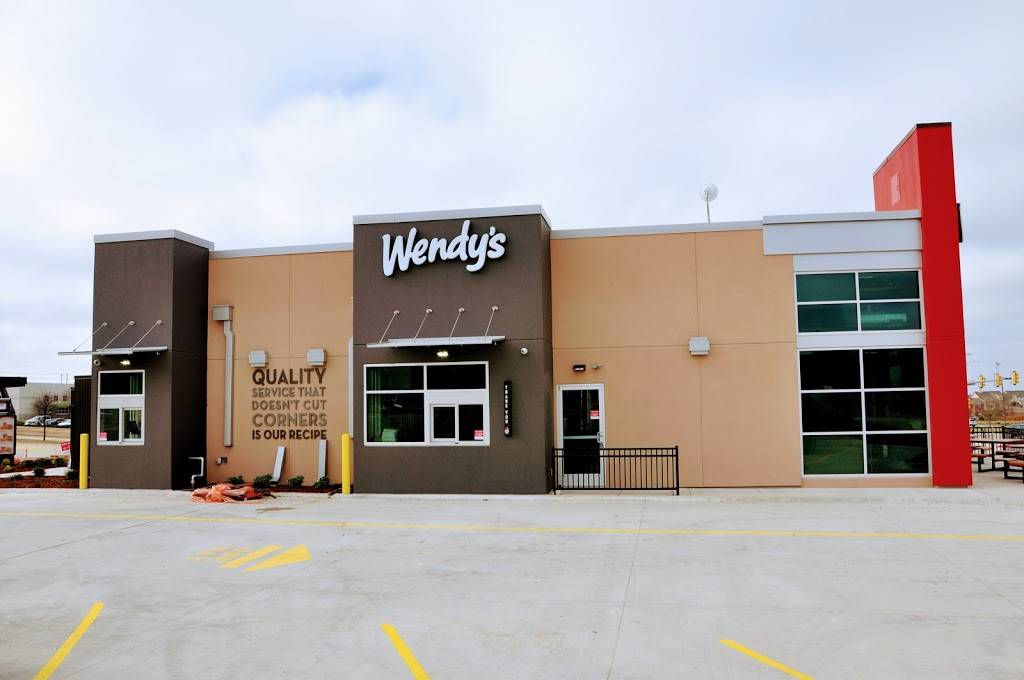 Wendys | restaurant | 7701 Summer Creek Dr, Fort Worth, TX 76123, USA | 6829008349 OR +1 682-900-8349