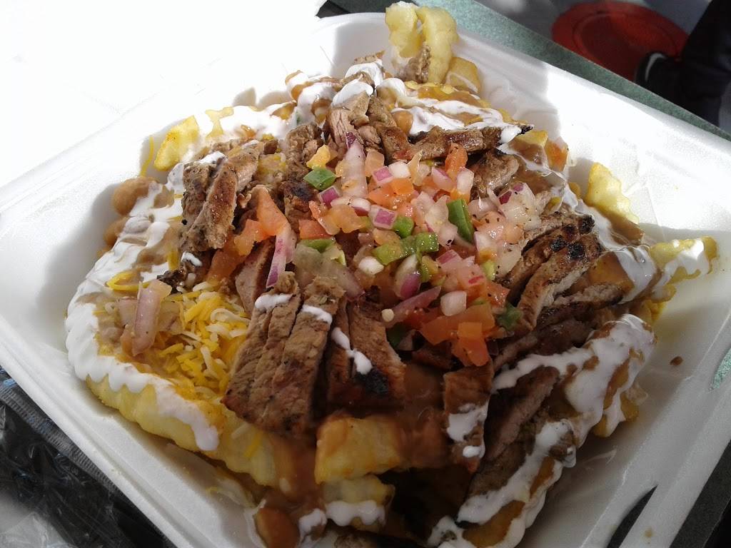 The Burger Rush | restaurant | 2703 E Foothill Blvd, Rialto, CA 92376, USA | 9099905931 OR +1 909-990-5931