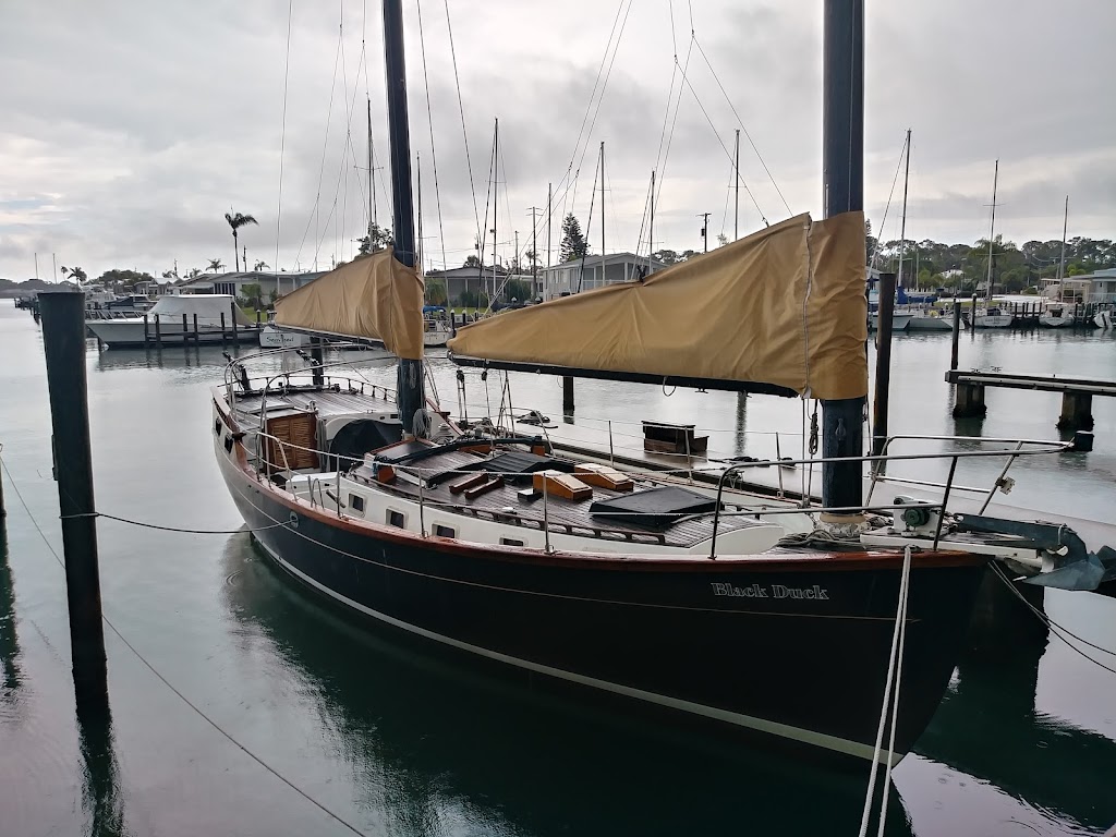 Fishermans Wharf Marina | restaurant | 465 N Tamiami Trail, Venice, FL 34285, USA | 9414860500 OR +1 941-486-0500