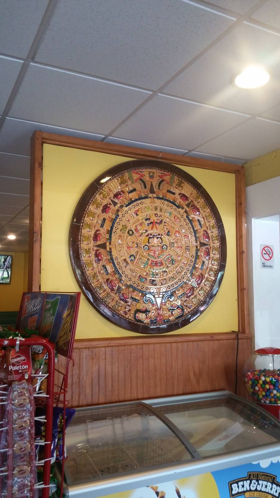 Panaderia La Estrella | restaurant | 635 NE Main St, Simpsonville, SC 29681, USA | 8647578170 OR +1 864-757-8170