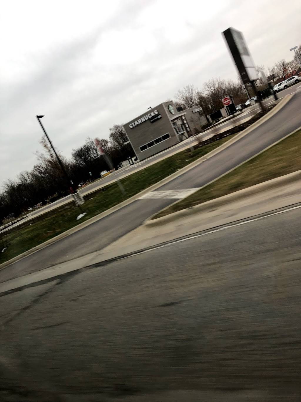 Starbucks | cafe | 325 E Lake Cook Rd, Palatine, IL 60074, USA | 8479912864 OR +1 847-991-2864